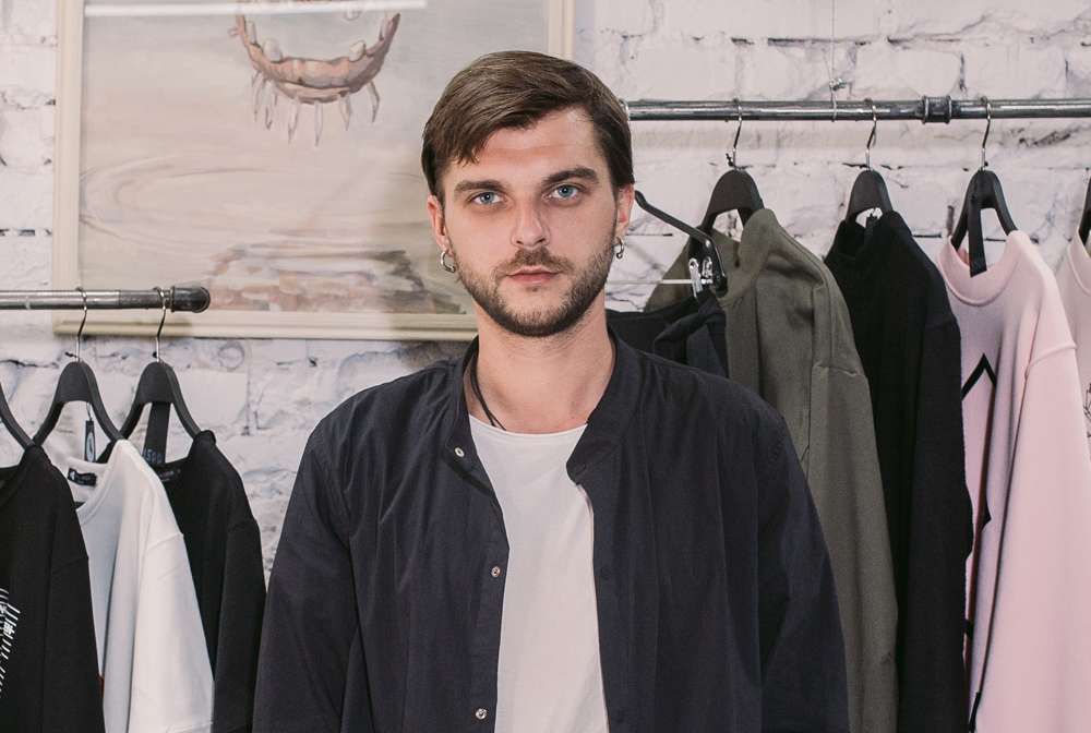 Основатель White Crow. Как создать собственный бренд одежды