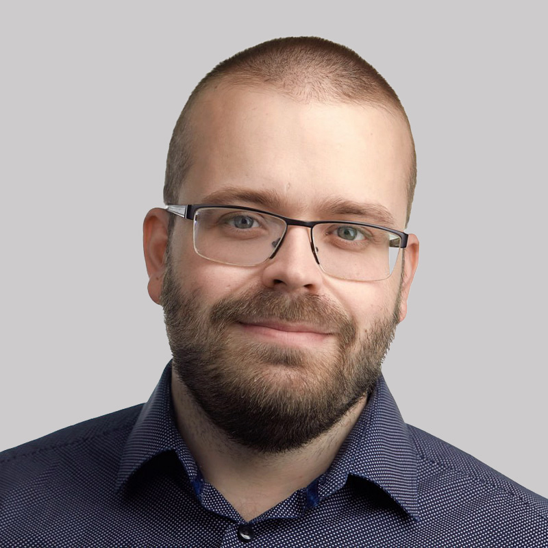 Максим Безруков