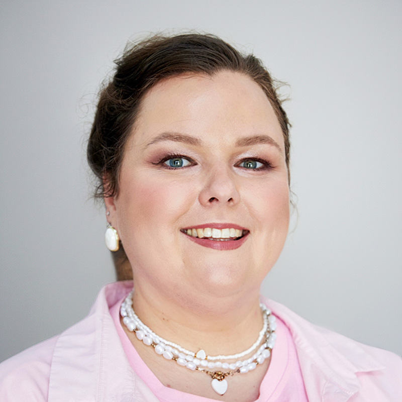 Полина Абаимова