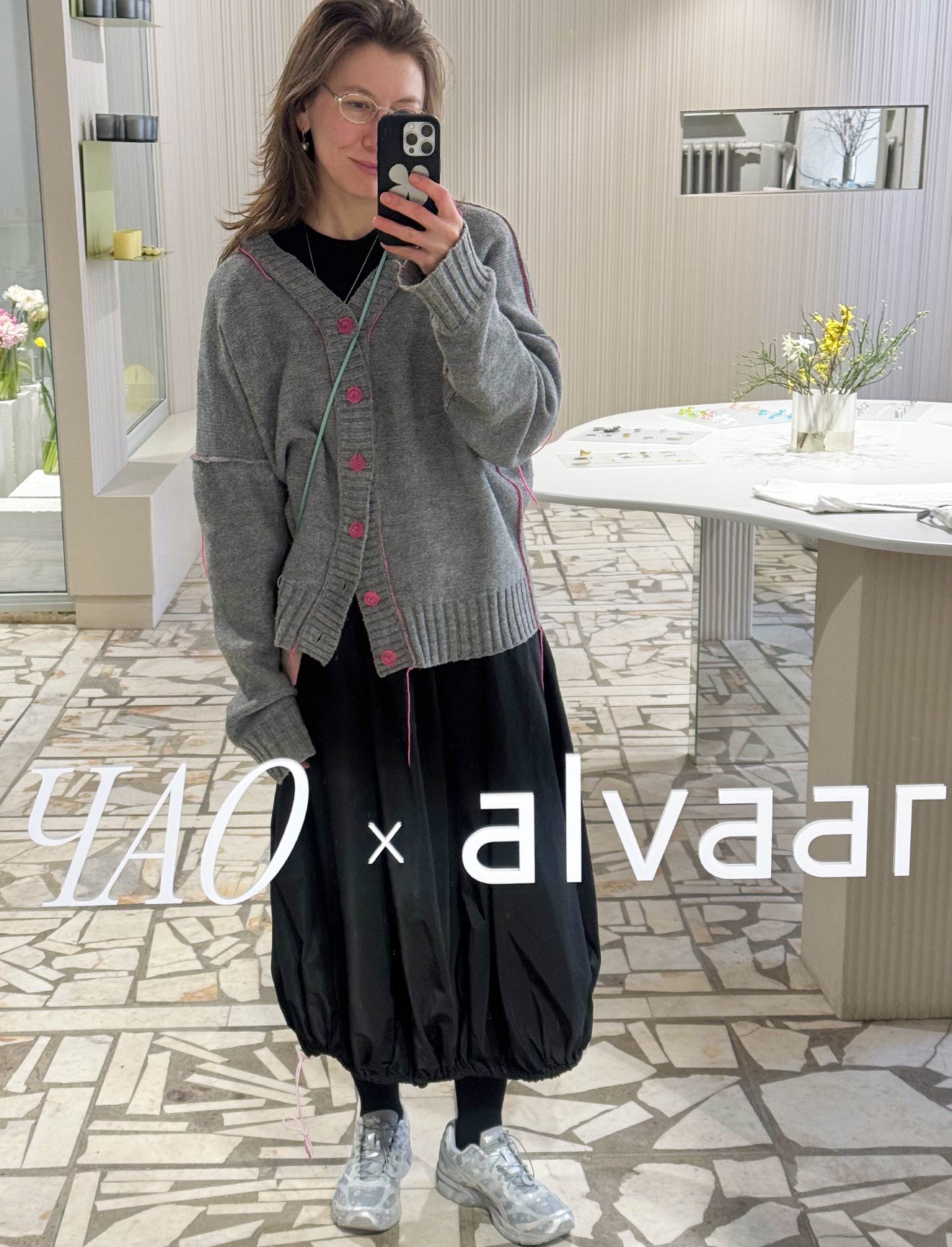 01-1320-1728@ColumnLarge