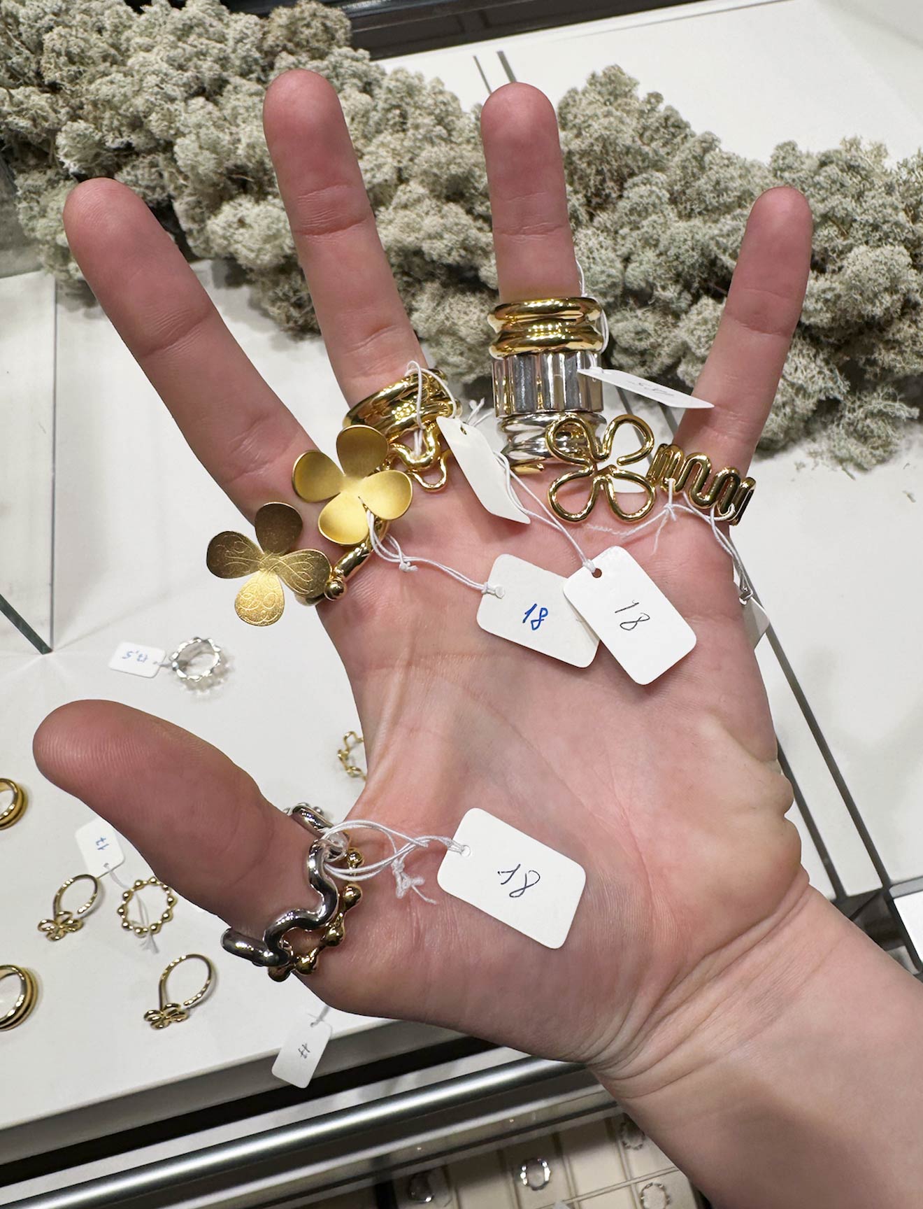 Украшения alvvar