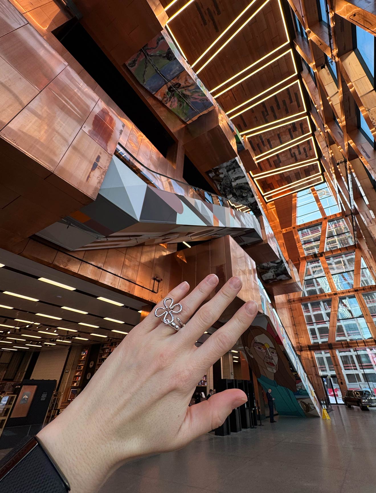 Эльвира Ломовская, alvaar, в ЗИЛАРТ